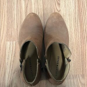 Lucky Brand Women's Brown Ankle Booties